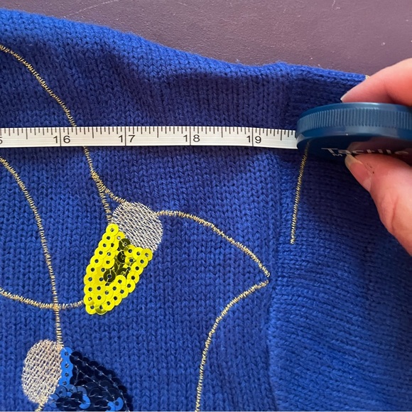 Mens Ugly Christmas Sweater - Picture 6 of 7